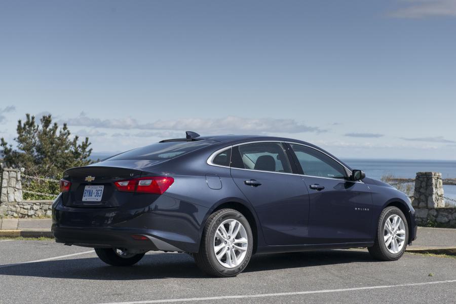  Chevrolet Malibu LT 2016 года  (фото 6 из 11)